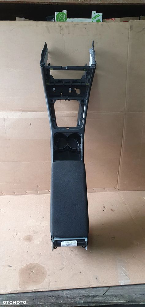 Tunel środkowy podłokietnik czarny VW Passat B6 3C0864207M - 1