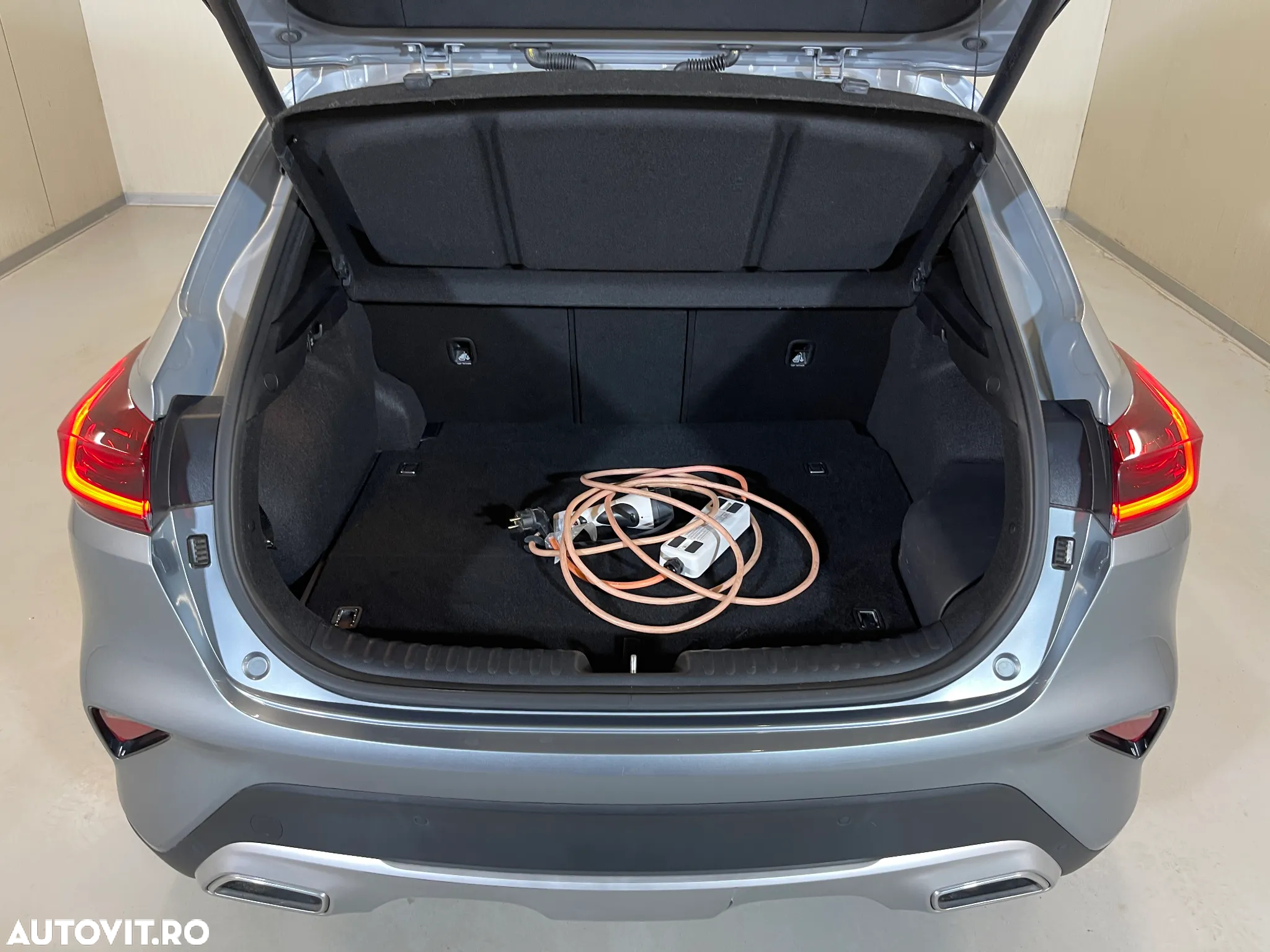 Kia XCeed 1.6 GDI DCT6 OPF Plug-in-Hybrid Platinum Edition - 13