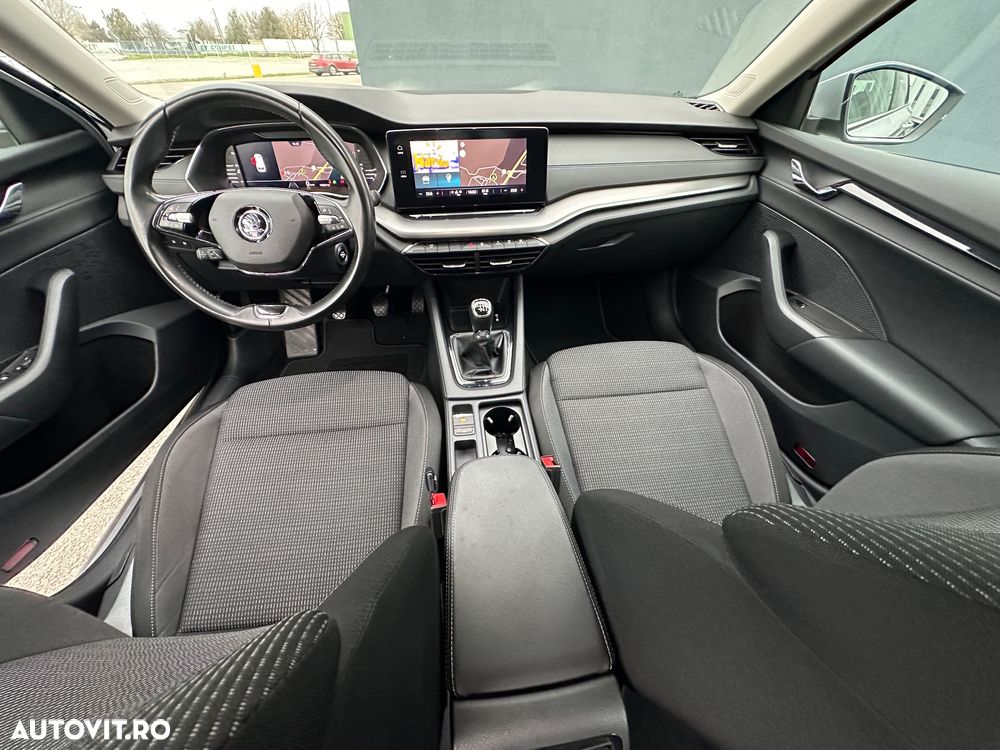 Skoda Octavia Combi Diesel 2.0 TDI Style - 5