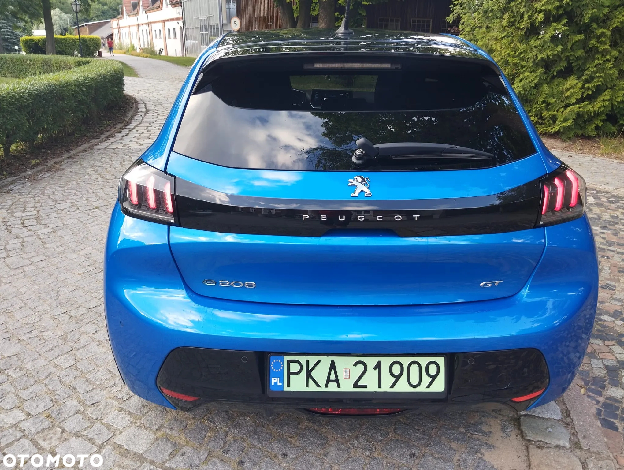Peugeot 208 e-208 GT - 5