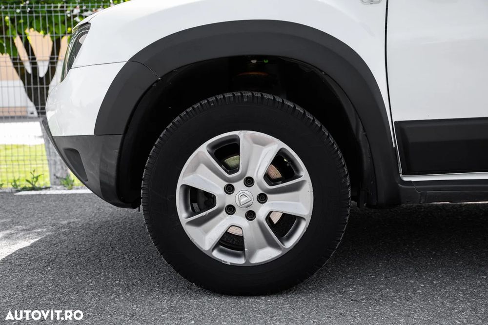 Dacia Duster 1.5 dCi 4WD Prestige jante 16" - 9