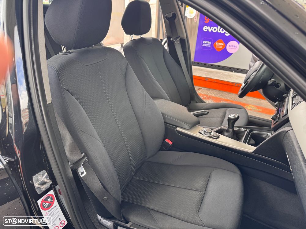 BMW 318 d xDrive - 19