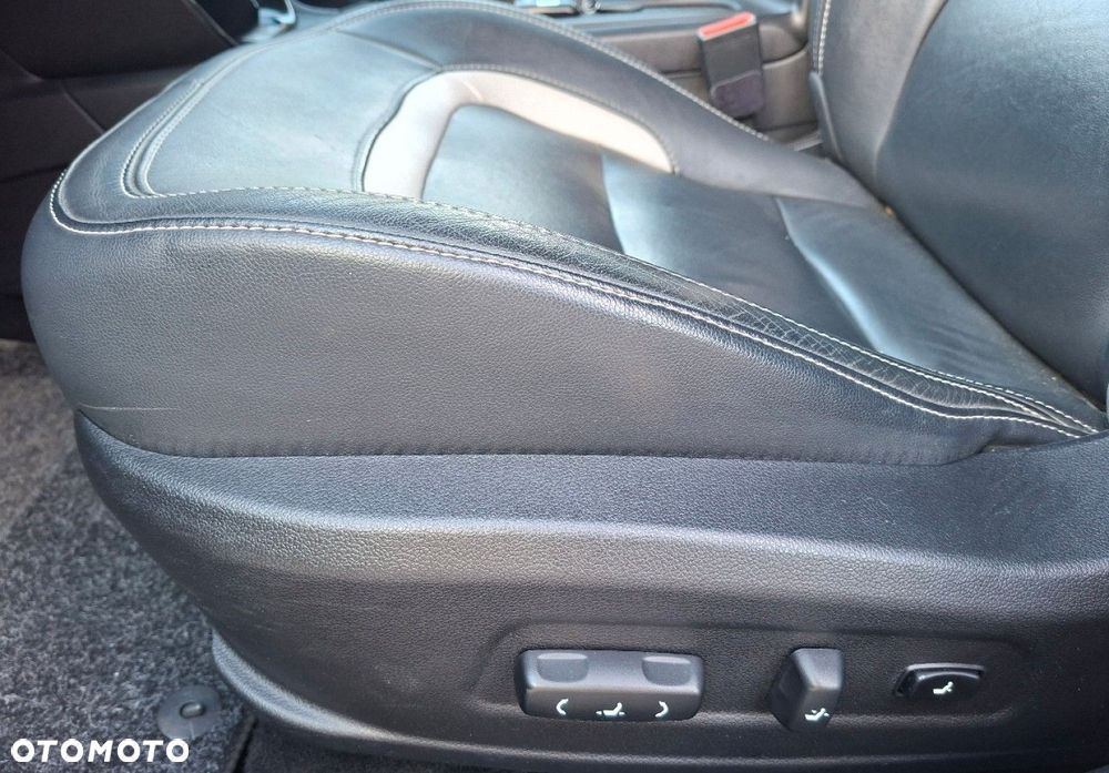 Kia Ceed - 22