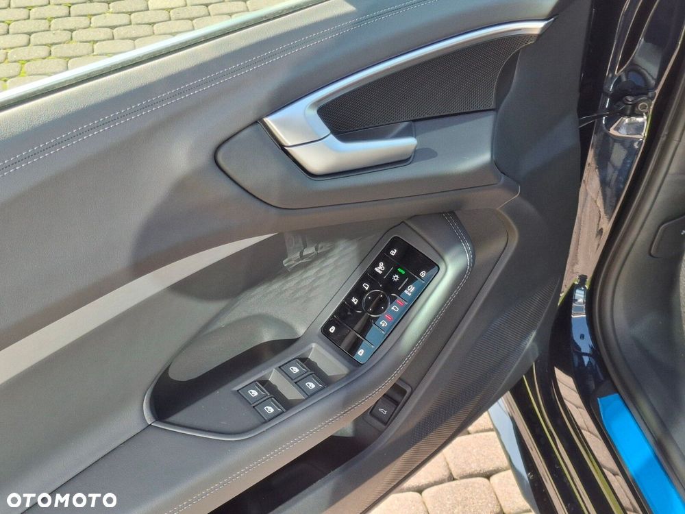 Audi A5 Limousine - 32