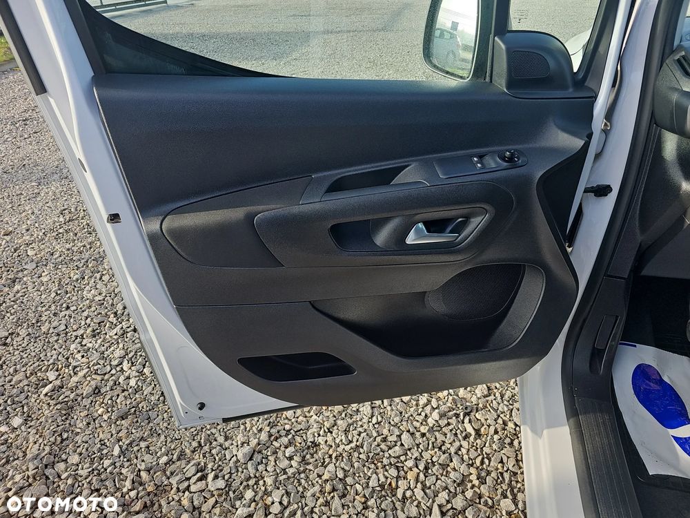 Opel Combo 1.5 CDTI Edition S&S N1 - 22