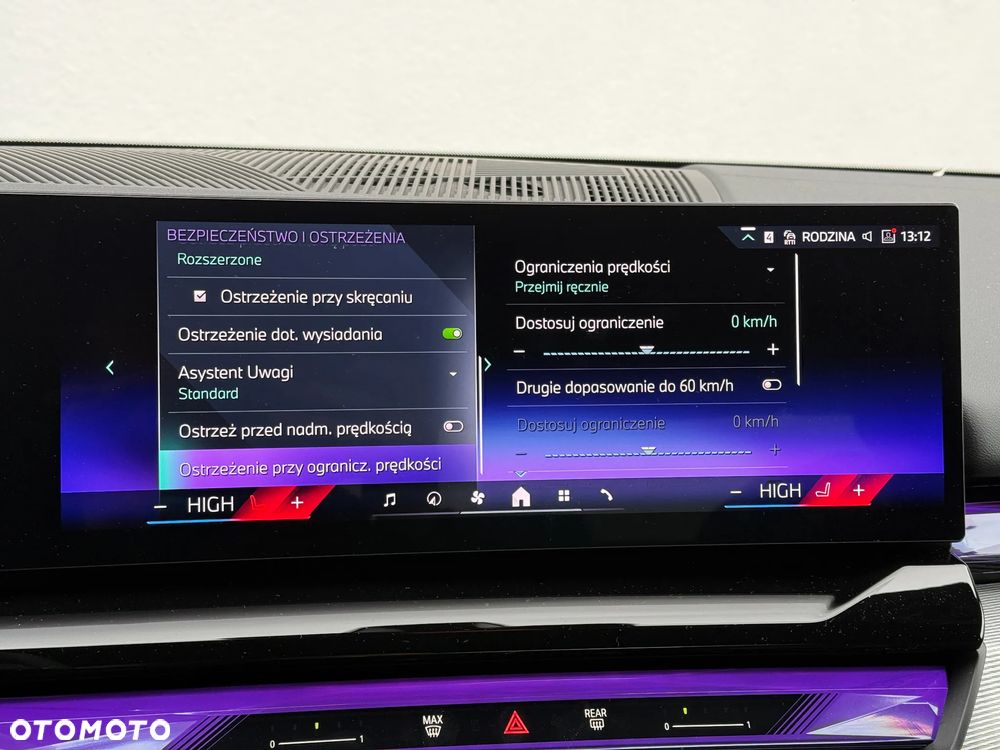 BMW Seria 5 520d xDrive - 39