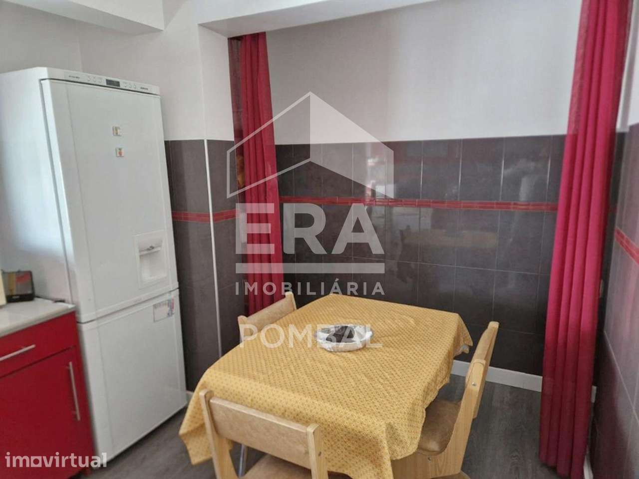 Apartamento T2 no centro de Pombal - Grande imagem: 2/9