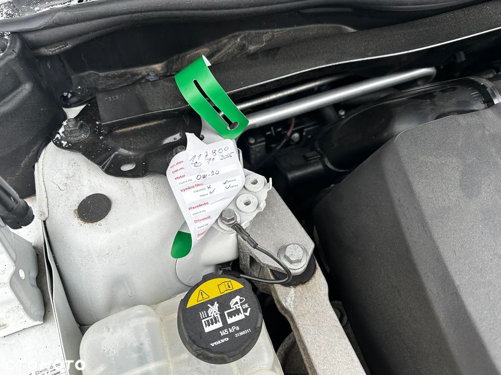 Volvo V40 D2 Kinetic - 5