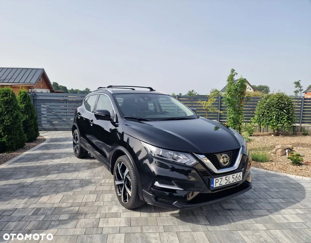 Nissan Qashqai - 2