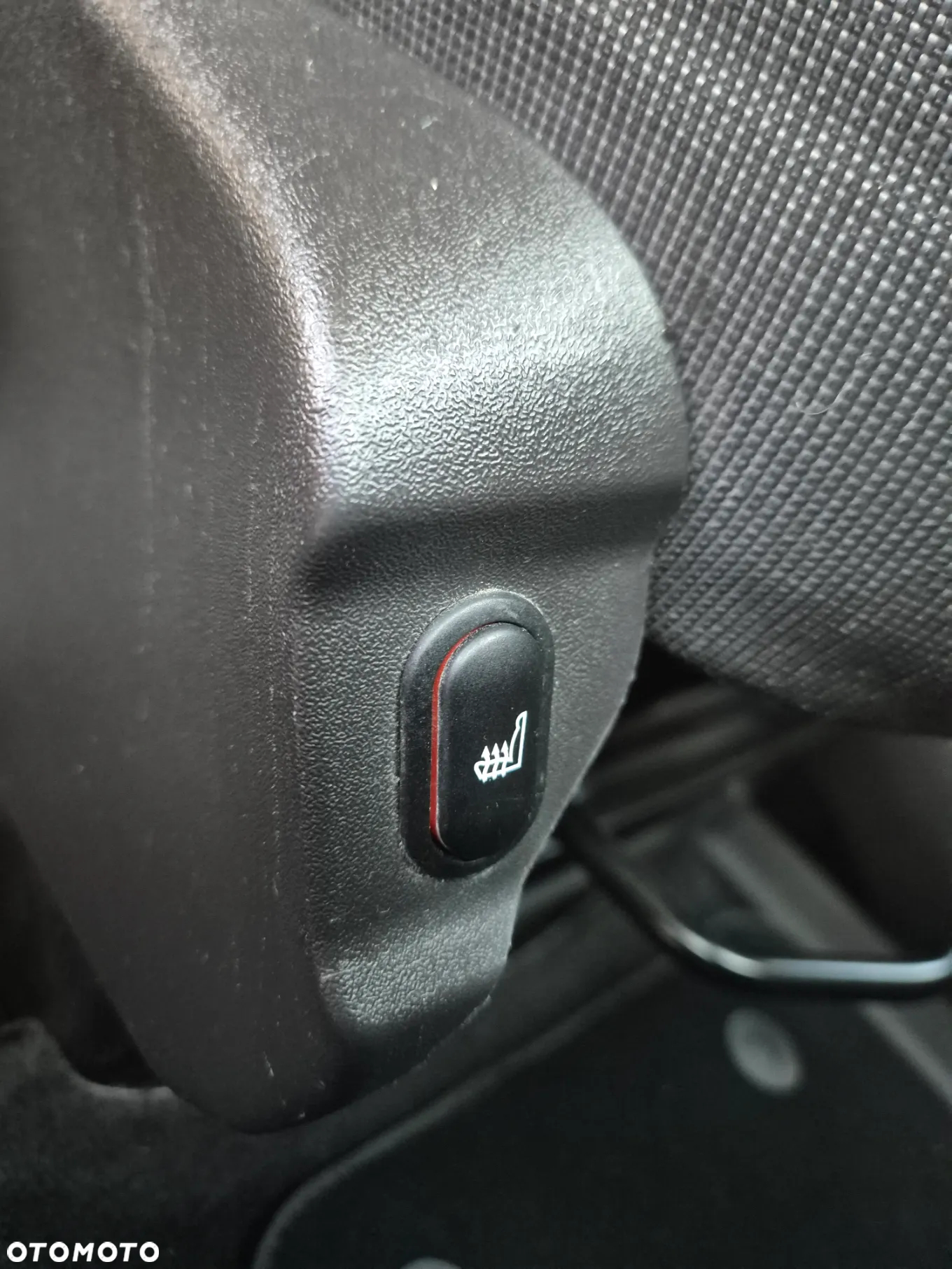Ford Tourneo Custom - 14