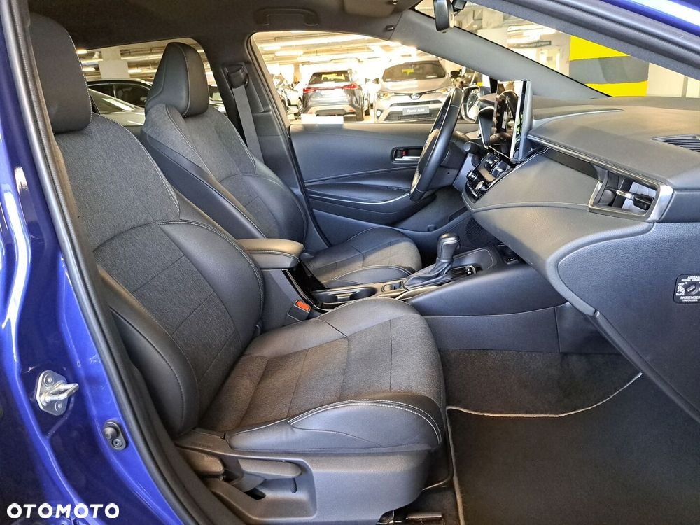Toyota Corolla 1.8 Hybrid Style - 16