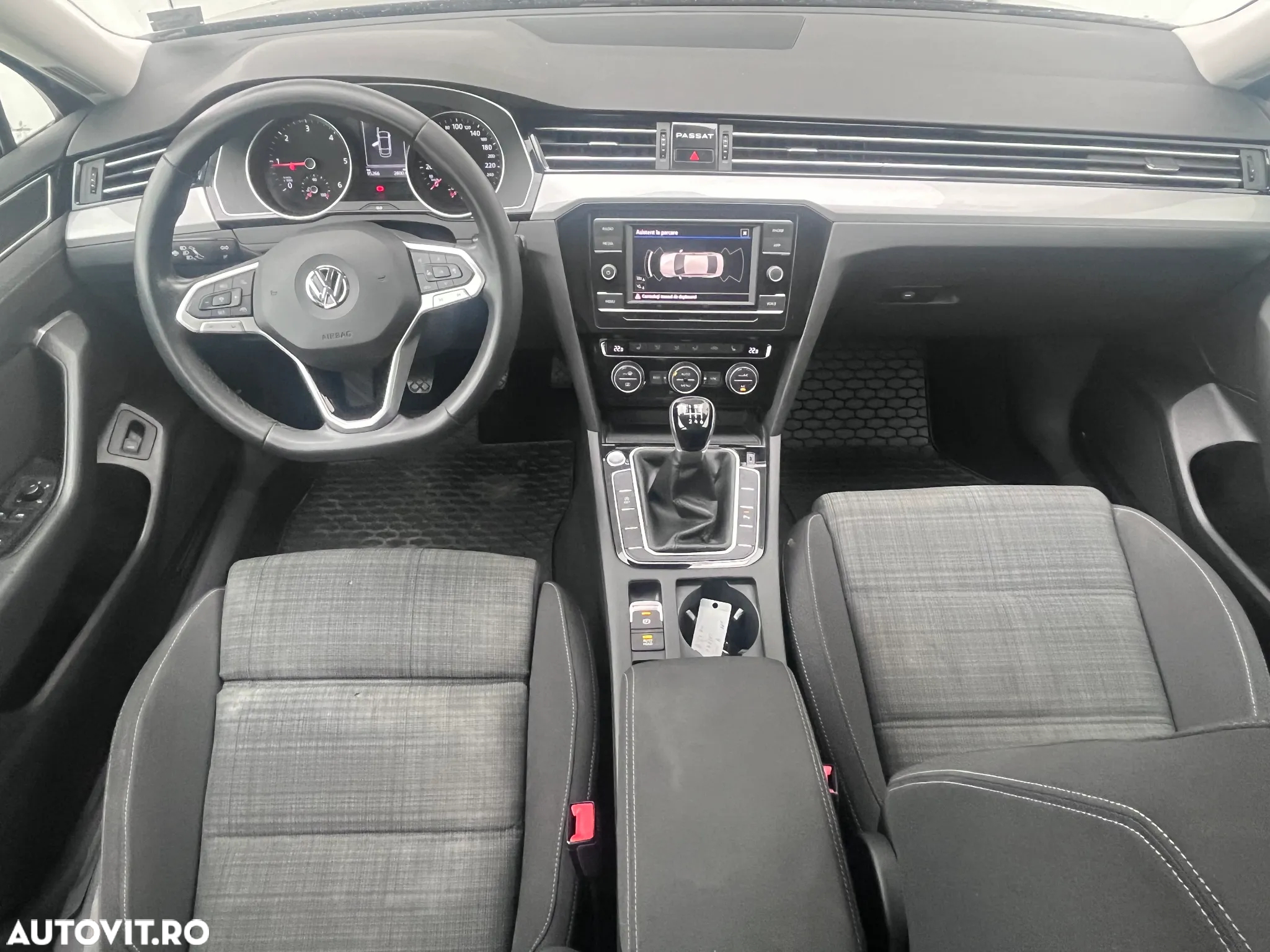 Volkswagen Passat - 7