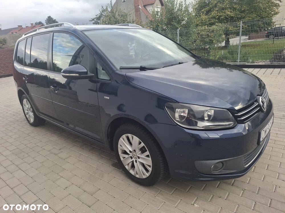Volkswagen Touran 2013 photo 4