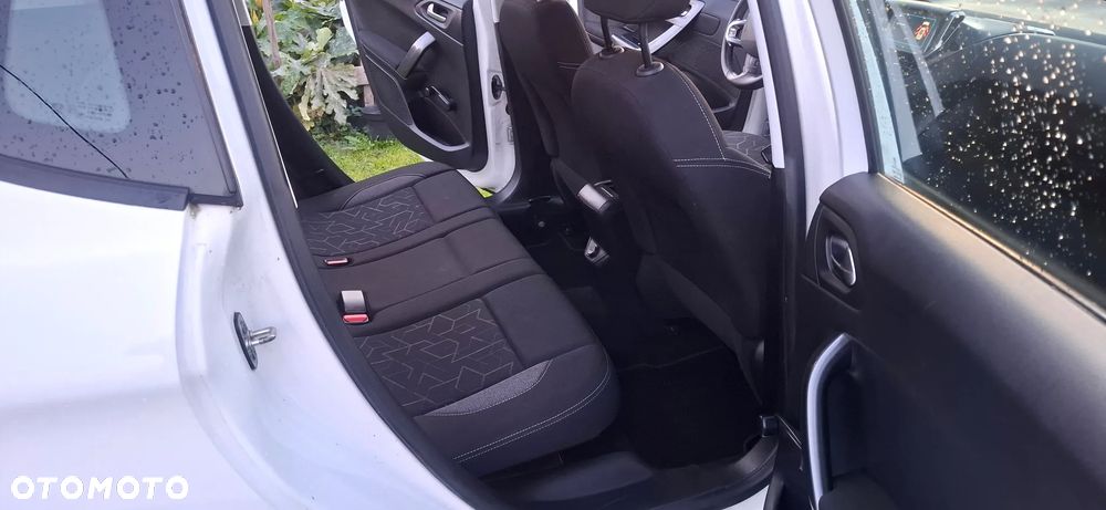Peugeot 2008 1.2 Pure Tech Style EU6 - 23