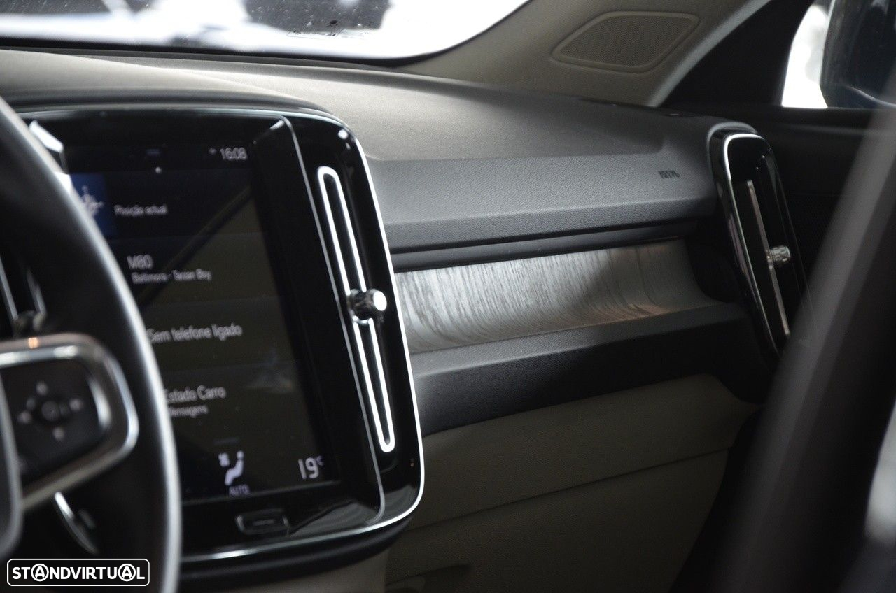 Volvo XC 40 1.5 T2 Inscription Geartronic - 10
