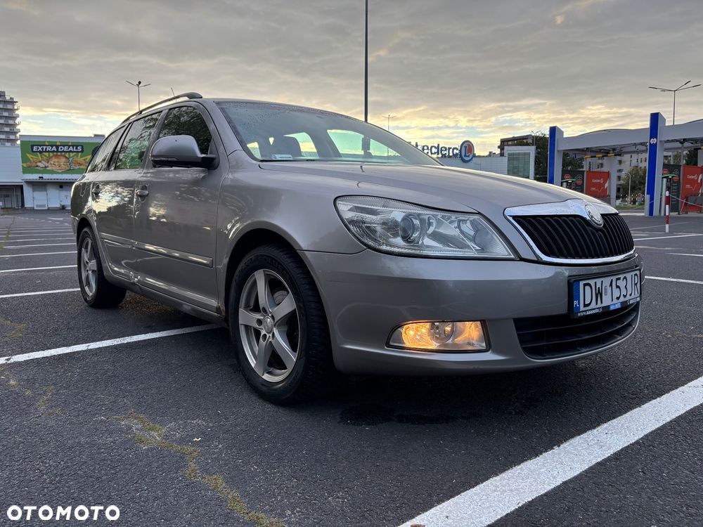 Skoda Octavia 2.0 TDI Ambiente - 2