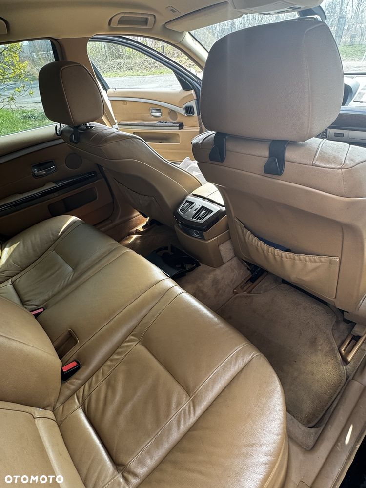 BMW Seria 7 - 4