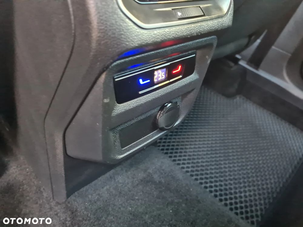 Volkswagen Tiguan 2.0 TDI SCR Elegance DSG - 11