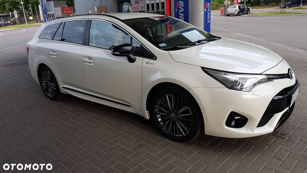 Toyota Avensis 2.0 D-4D Selection - 5