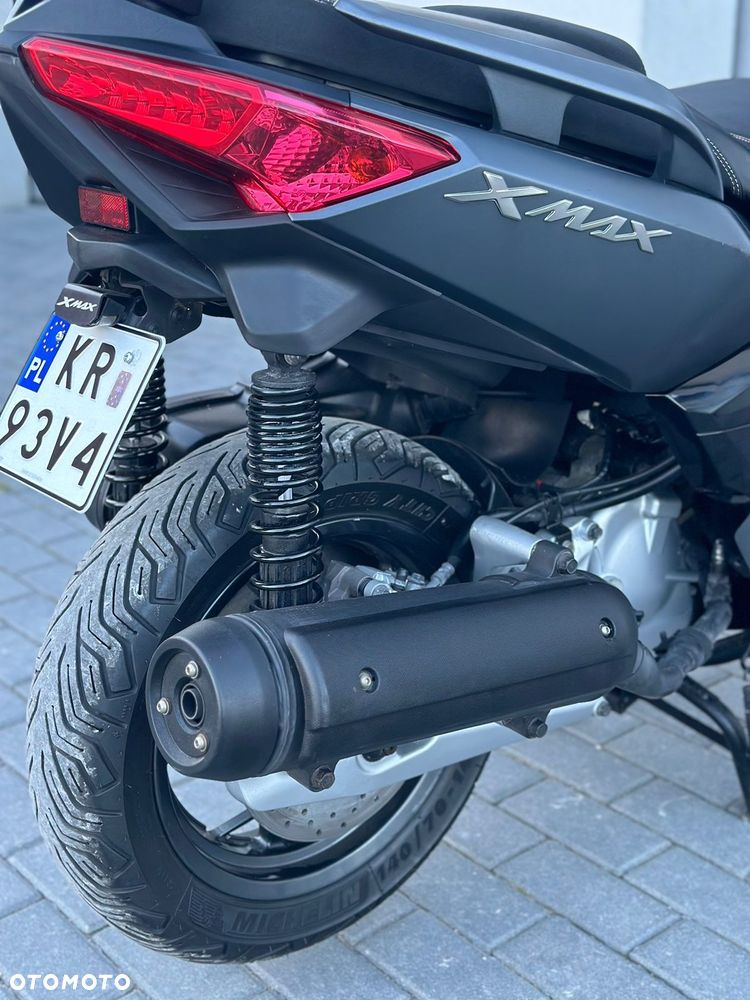 Yamaha X-max - 13