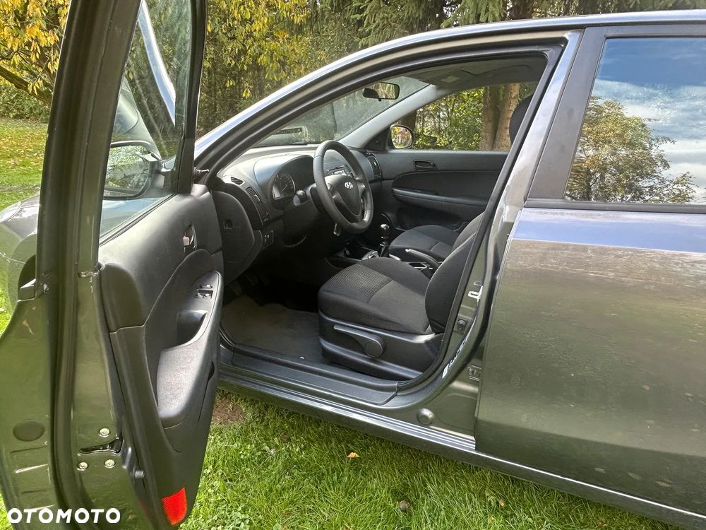 Hyundai i30 1.4 Edition Plus - 11