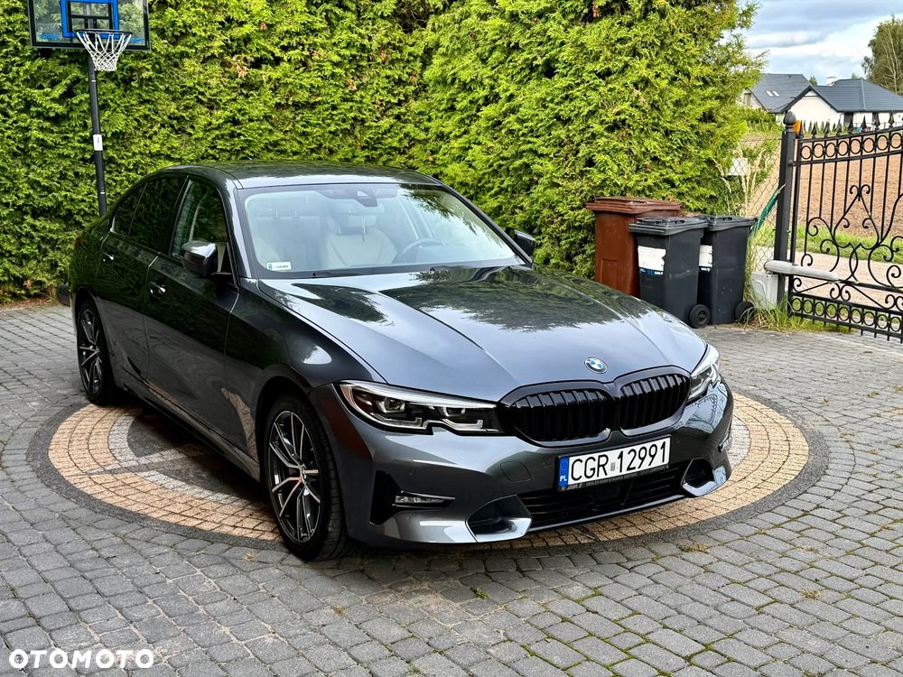 BMW Seria 3 330e Luxury Line sport - 10