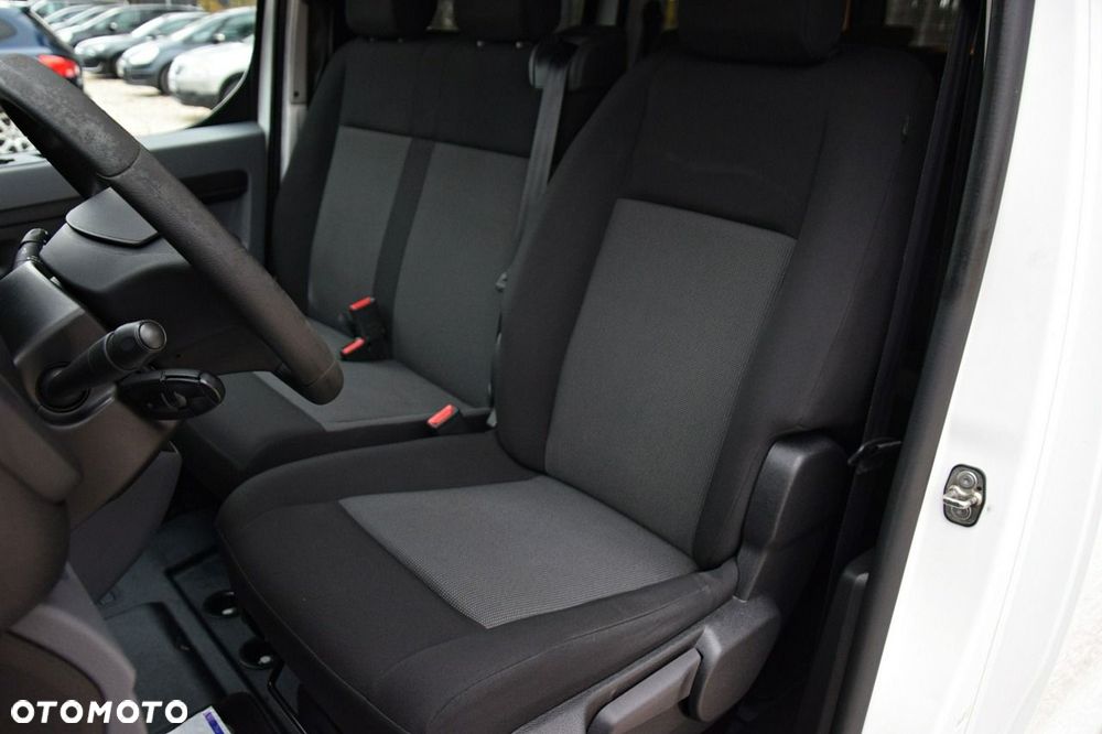 Opel Vivaro - 29
