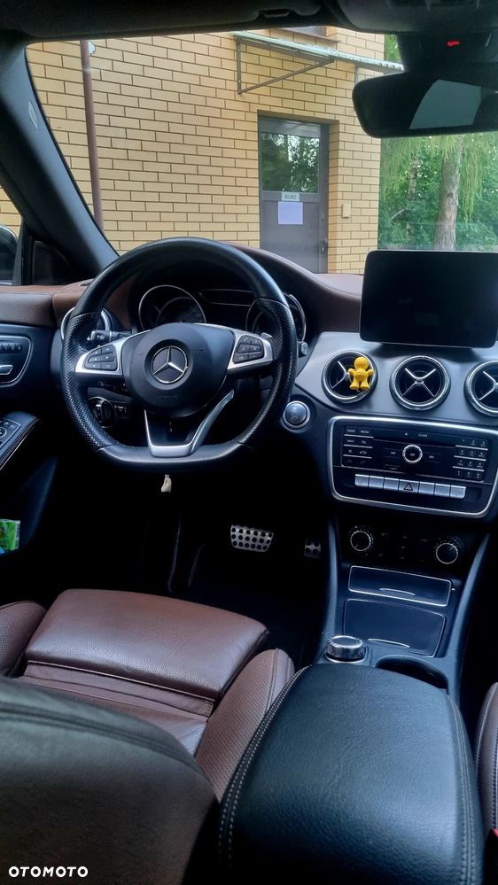 Mercedes-Benz CLA - 18