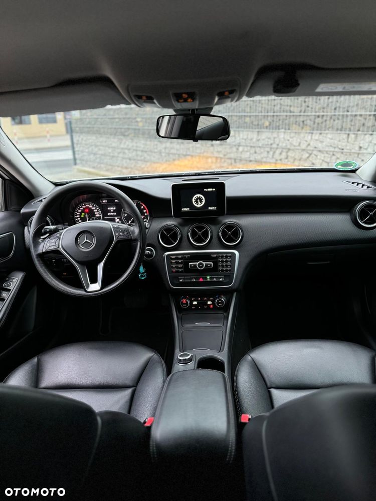Mercedes-Benz Klasa A 180 d 7G-DCT - 11