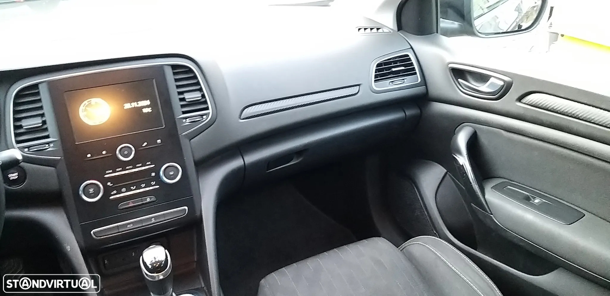 Renault Mégane Sport Tourer 1.5 Blue dCi Limited - 12