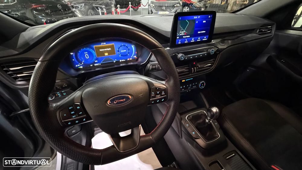 Ford Kuga 1.5 EcoBoost ST-Line X - 8