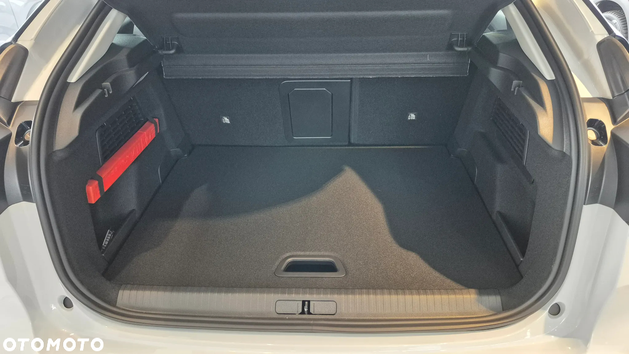 Citroën C4 1.2 PureTech Max S&S EAT8 - 20