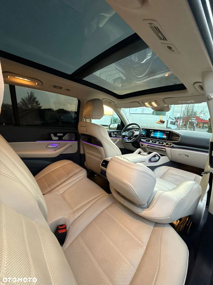 Mercedes-Benz GLS - 20