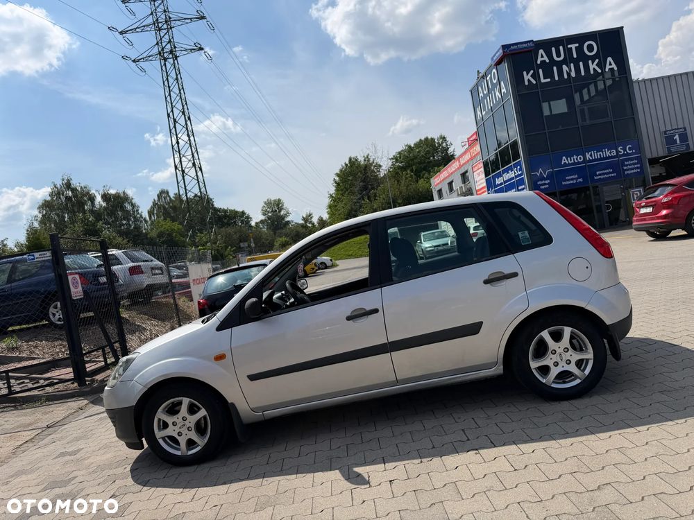 Ford Fiesta 1.25 Gold X - 8