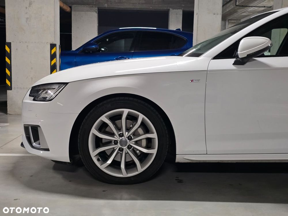 Audi A4 Avant 3.0 TDI S tronic - 4
