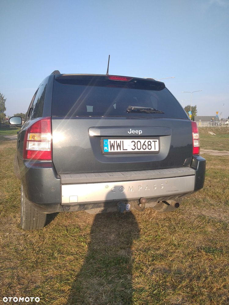 Jeep Compass - 2