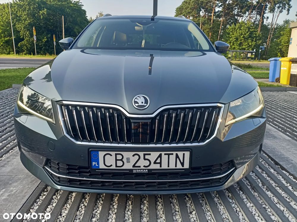 Skoda Superb 2.0 TDI 4x4 DSG Sportline - 20