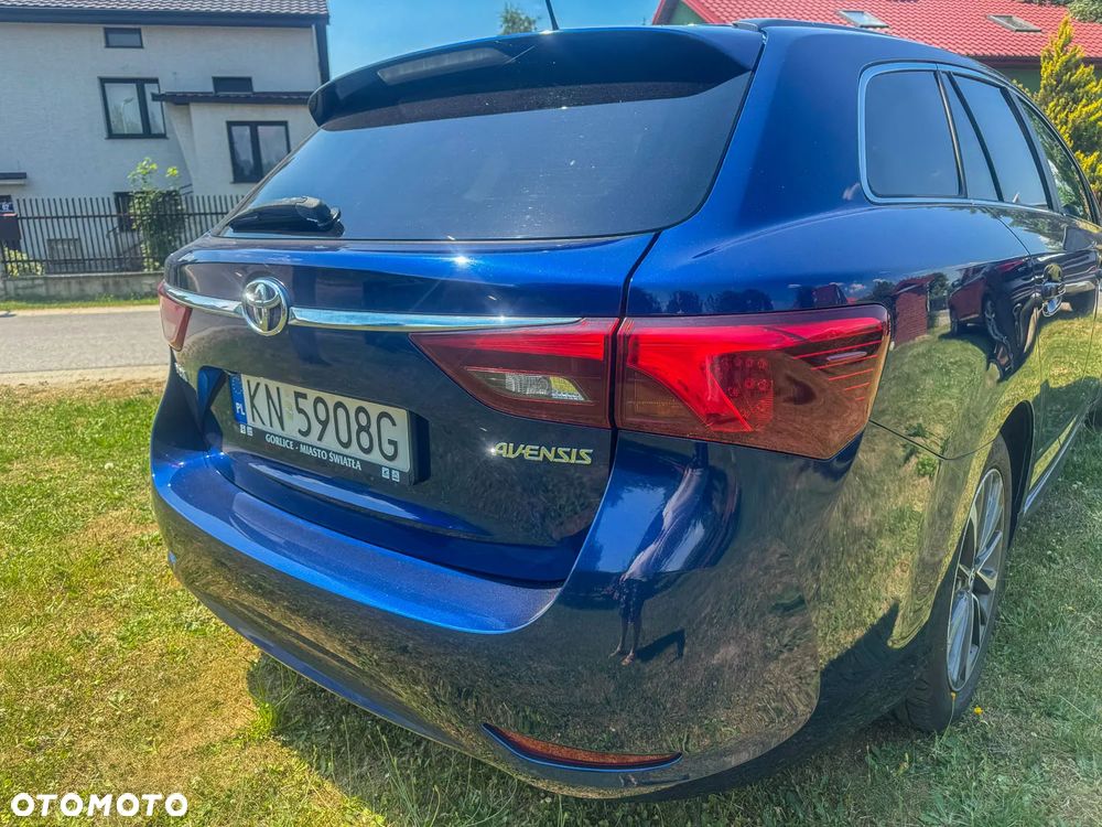 Toyota Avensis 2.0 D-4D Prestige - 10