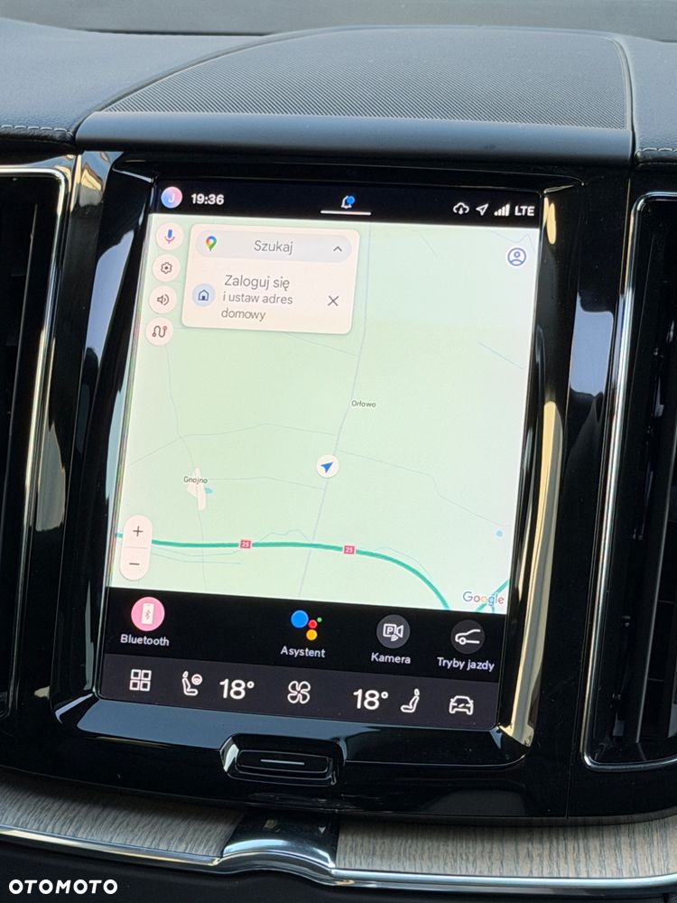 Volvo XC 60 T6 Plug-In Hybrid AWD Inscription - 24