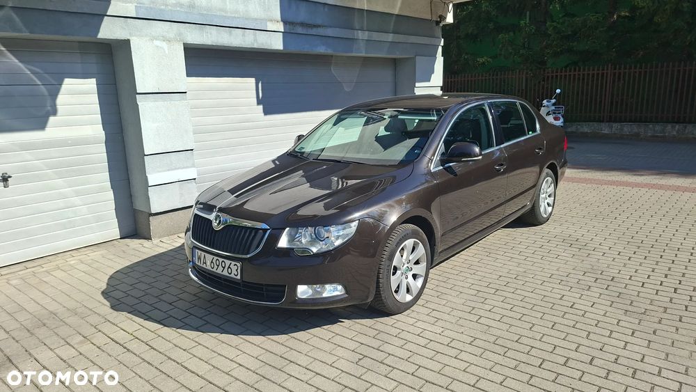 Skoda Superb 1.8 TSI Active - 2