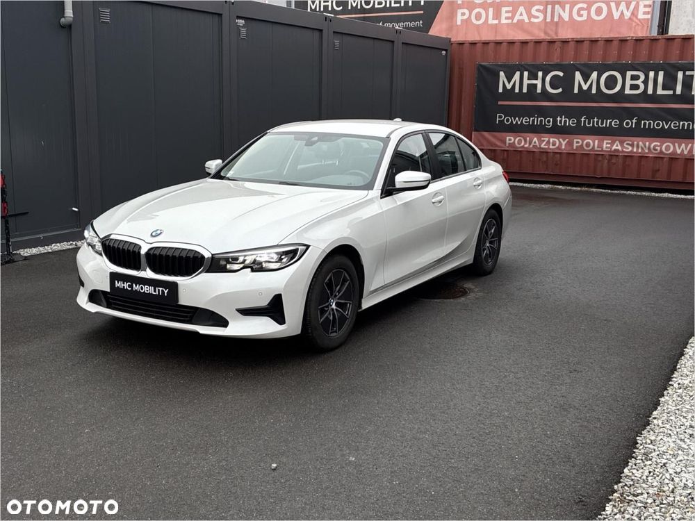 BMW Seria 3 318i Advantage - 12