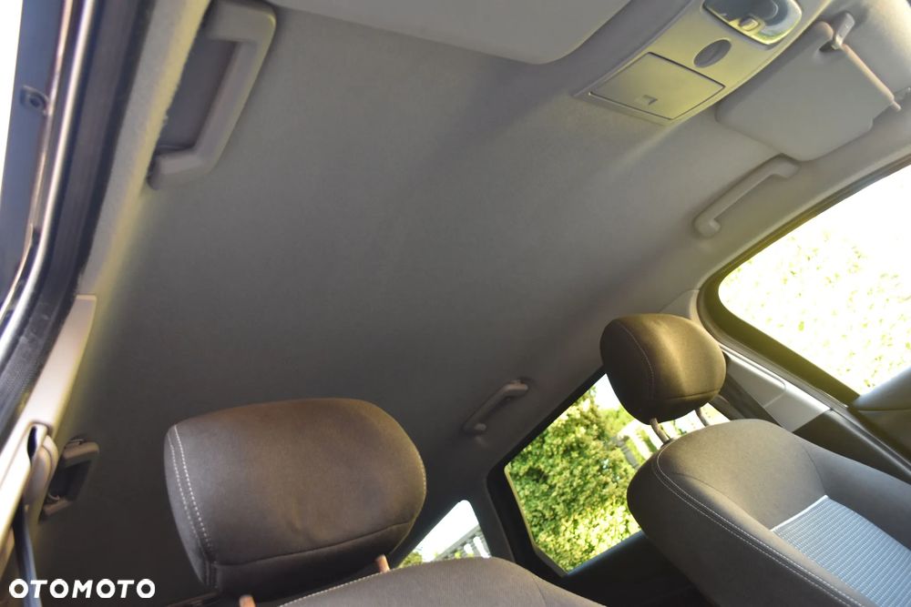 Ford Mondeo - 28