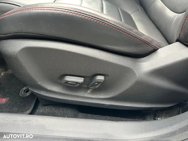 MG ZS - 15