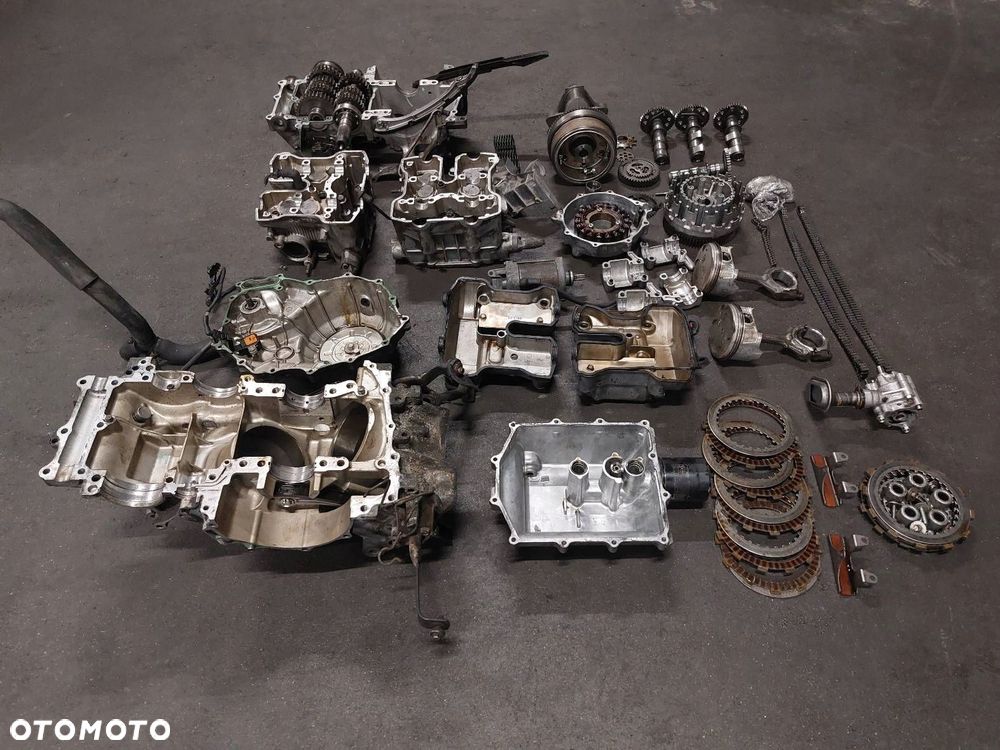 SILNIK BENZYNOWY HONDA VARADERO XL1000V - 3