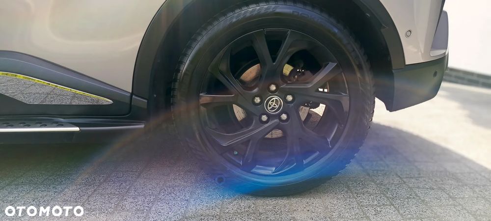 Toyota C-HR - 28