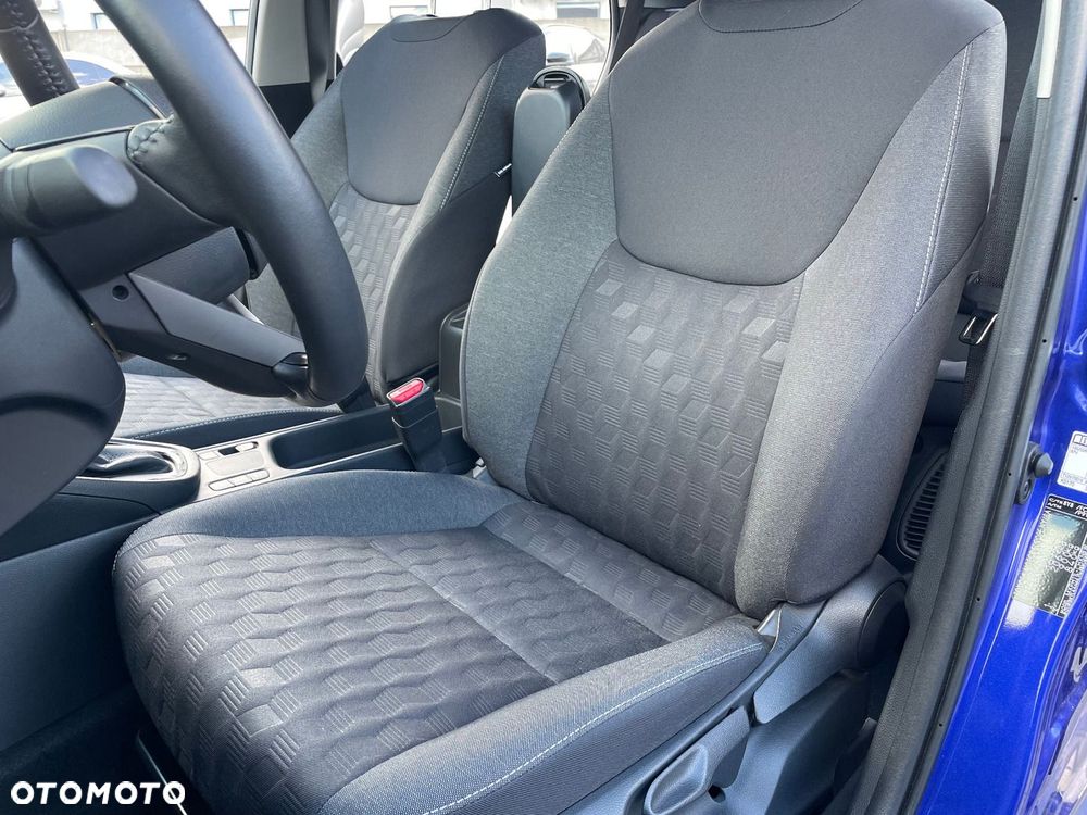 Toyota Yaris Hybrid 1.5 Style - 9