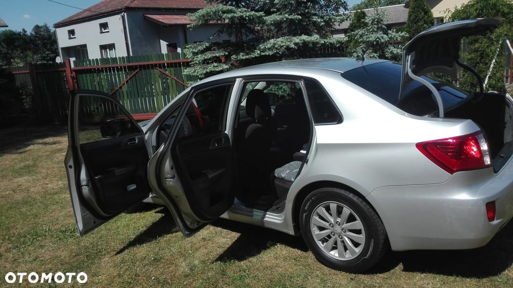 Subaru Impreza - 7
