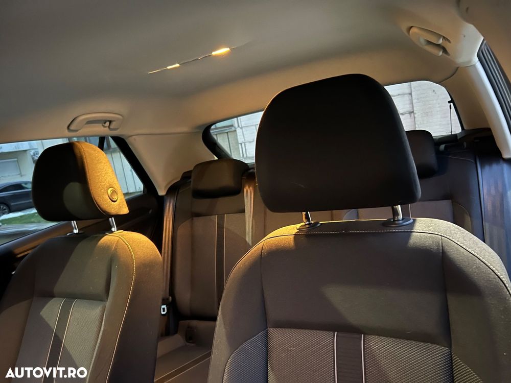 Volkswagen T-Roc 1.5 TSI DSG Life - 10