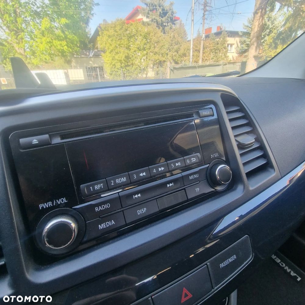 Mitsubishi Lancer Sportback 1.6 ClearTec - 19