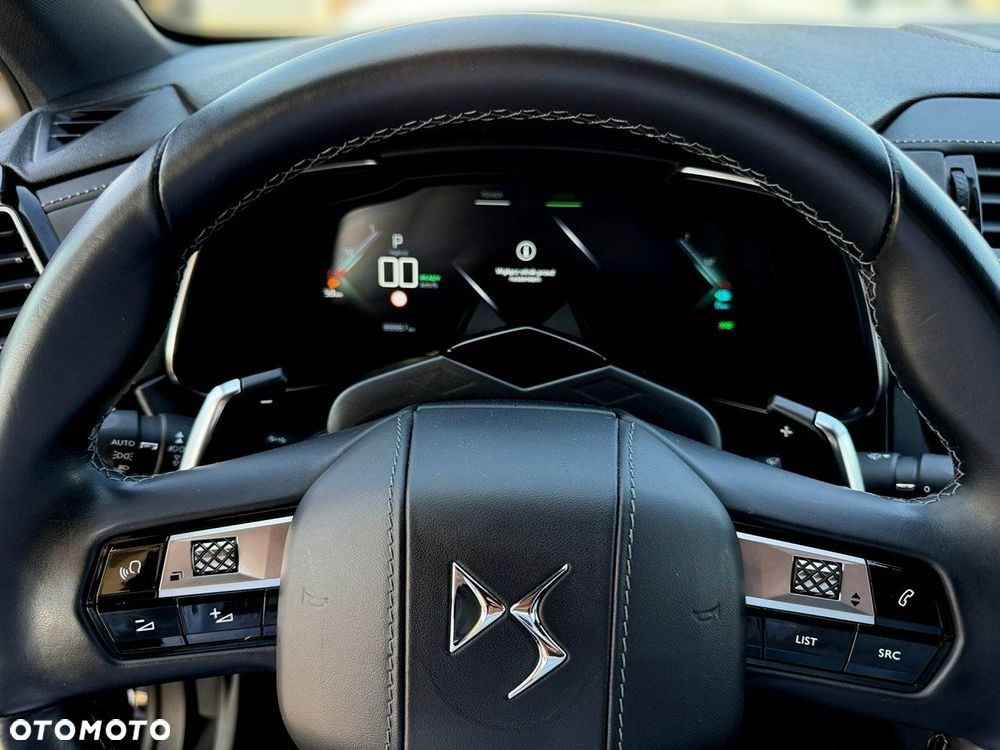 DS Automobiles DS 7 Crossback - 17
